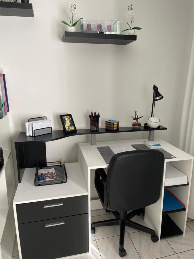 Appartement - Chic Et Cosy A 30 Minutes De Paris Et 25 Minutes De Disney Ozoir-la-Ferrière Zewnętrze zdjęcie